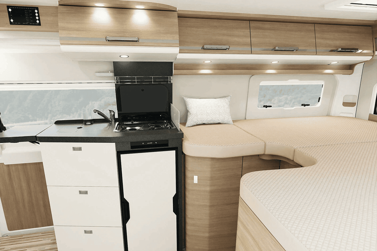 autohaus-hezler-caravaning-malibu-vans-compact-600-le-kueche-und-schlafzimmer